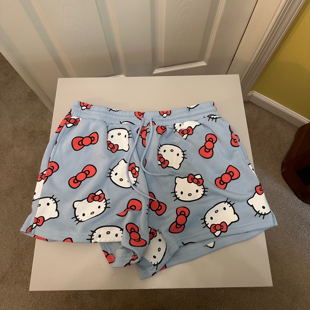 Hello Kitty shorts NWOT - Picture 2 of 4
